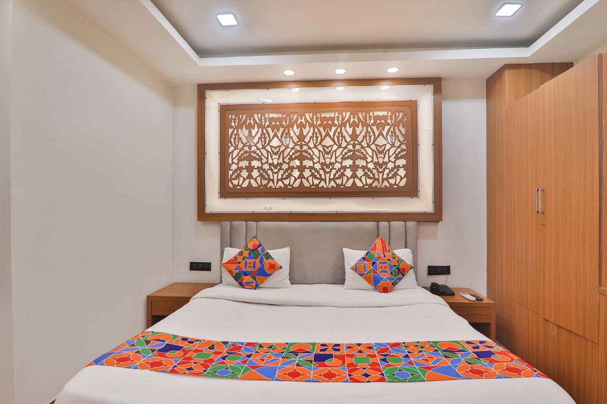 Fabhotel Shaurya Inn Lucknow Exterior foto